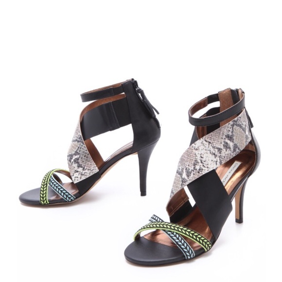 Cynthia Vincent Shoes - Cynthia Vincent Manhattan Sandal size 9.5